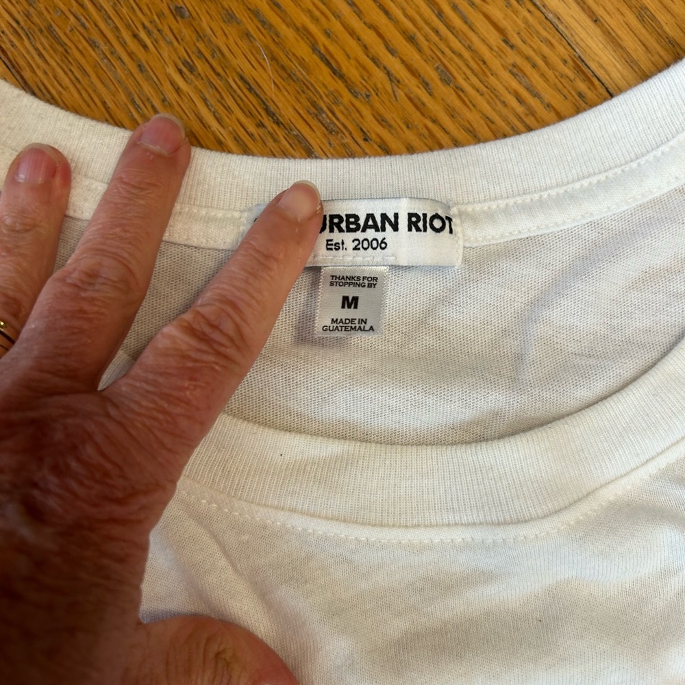 Sub_Urban Riot White Tee with Red Print - Picture 2 of 2